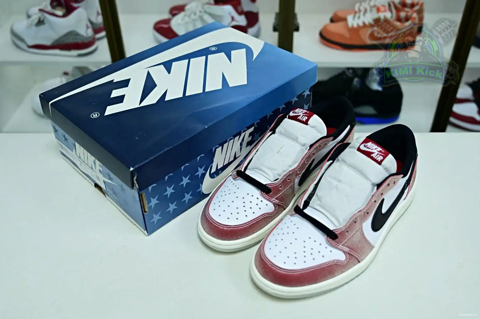 Trophy Kimikick Air x Jordan Room Low Jordan1 OG 0606